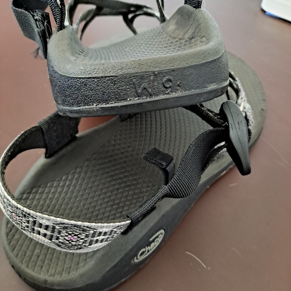 Chacos, women's size 9 - Picture 4 of 4